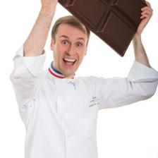 法國文化部長授勛八位藝匠，梅森文化彰顯卓越工藝